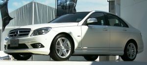 Mercedez-Benz Avant-Garde S, 4-Dr, white